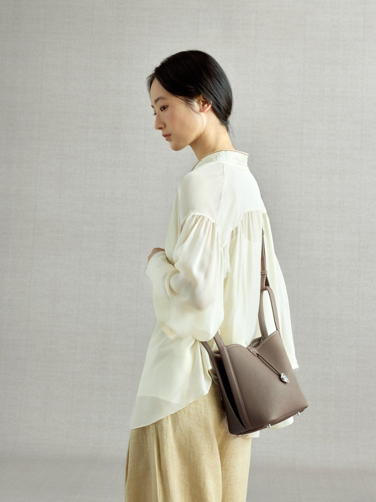 Song Bucket Bag