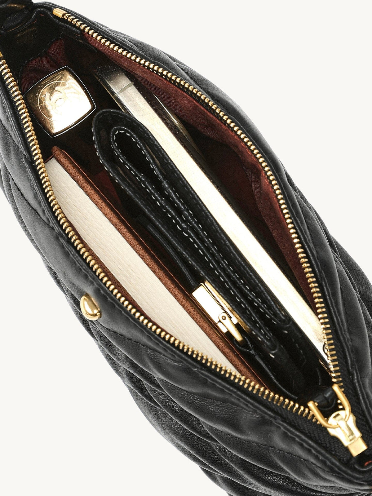 Winding Underarm Bag