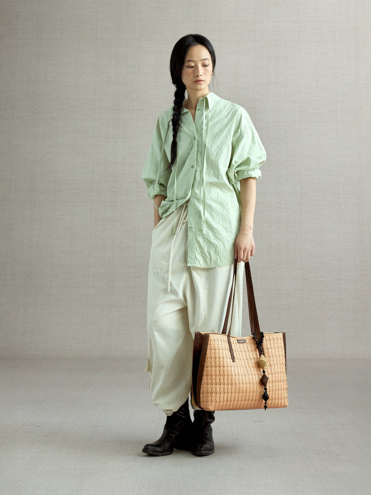 Medium Lattice Tote