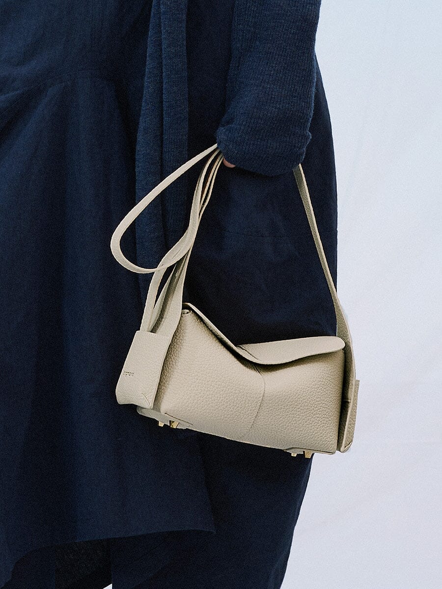Mini Drippy Roof Bag